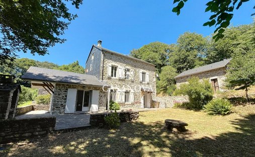 La Salvetat Sur Agout Castle