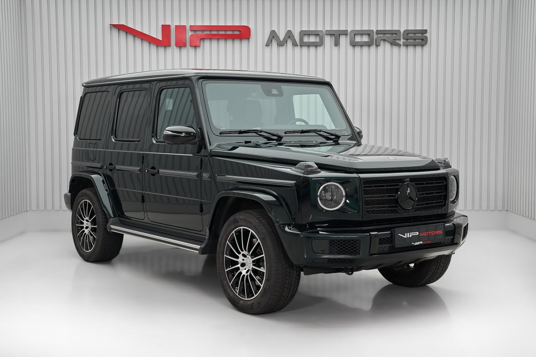 Suv in Dubai, Dubai, United Arab Emirates 1 - 16017305