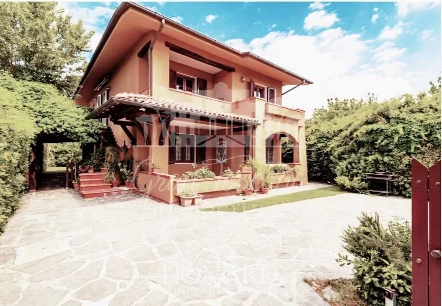 Villa in Center, Forte dei Marmi, Tuscany 2 - 16019951