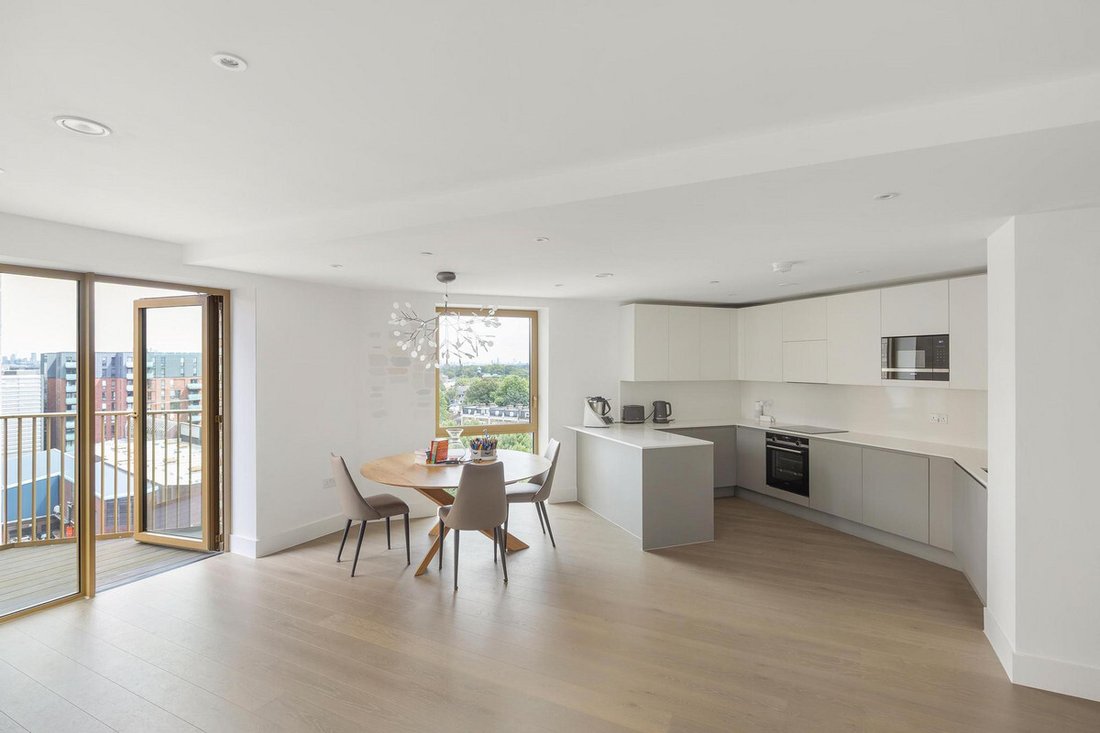 Apartment in Little Ealing, Hounslow, England 5 - 16018588