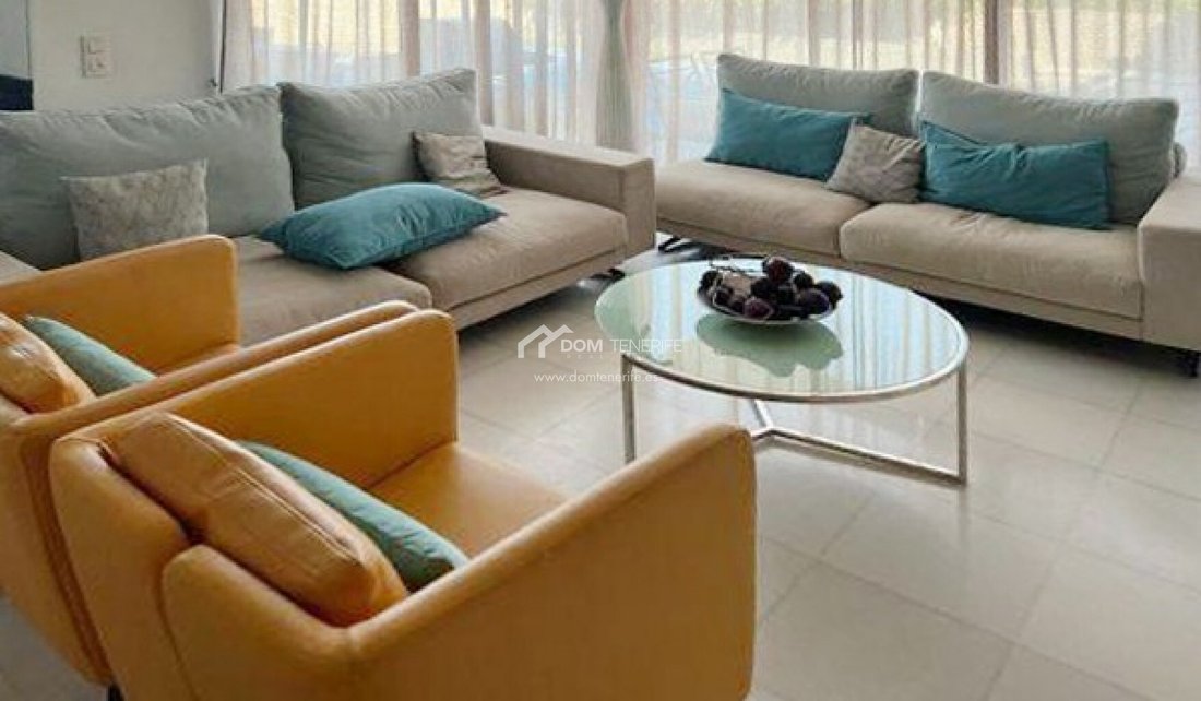 Villa in Costa Adeje, Adeje, Canary Islands 1 - 16018646