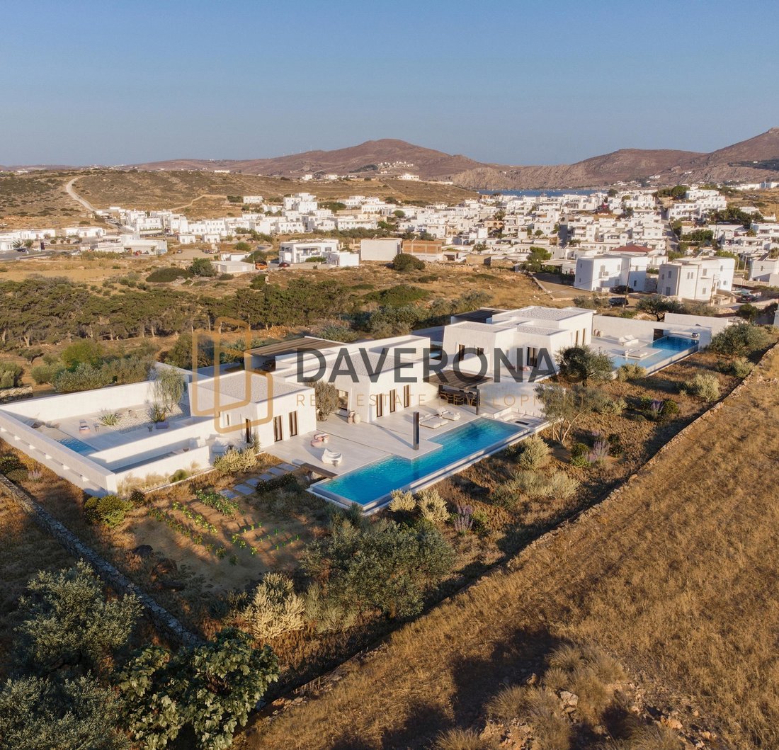 Villa in Paros, Aegean, Greece 2 - 16018043
