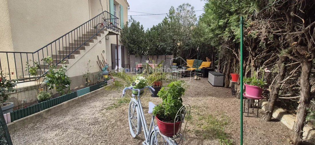 Country House in Bel Air-Jasse des Bernades La Crau-Les Barettes, Salon-de-Provence, France 4 - 16018528