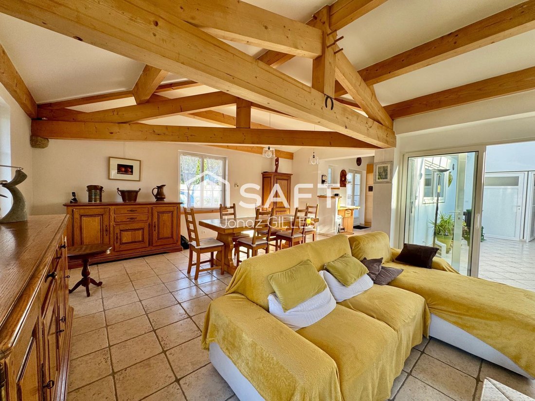 House in Saint-Georges-d'Oleron, Nouvelle-Aquitaine, France 3 - 16018150