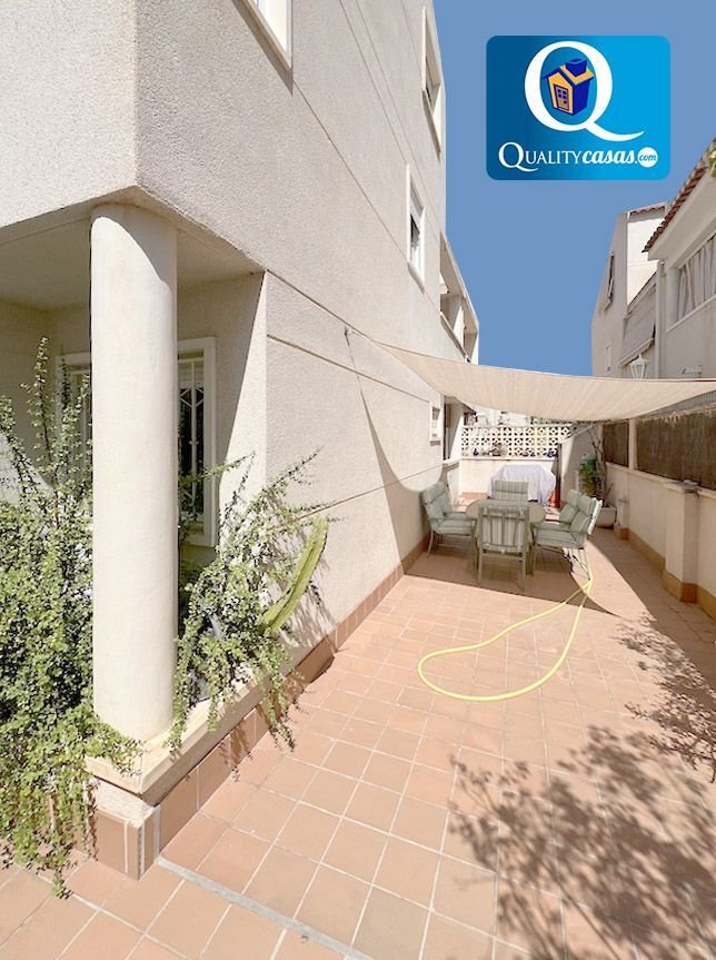 Bungalow in Alicante, Valencian Community, Spain 3 - 16018539