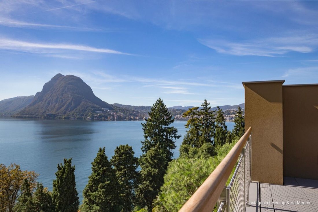 House in Lugano, Ticino, Switzerland 1 - 10478949
