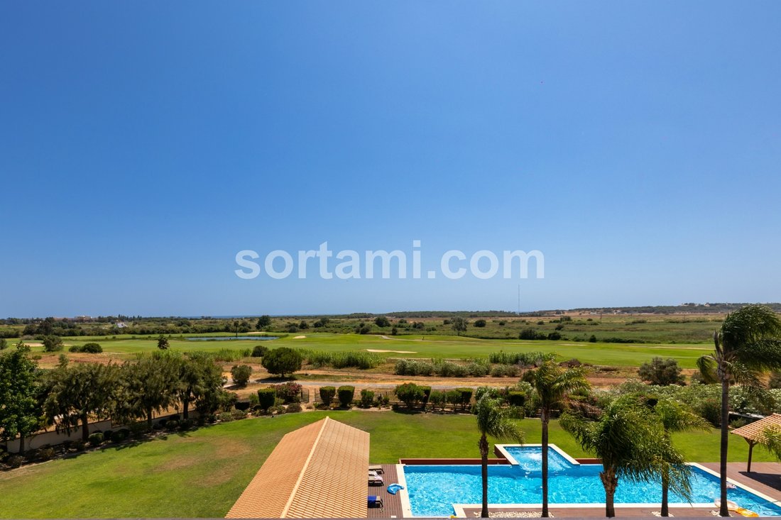 Apartment in Vilamoura, Quarteira, Algarve 1 - 16018645