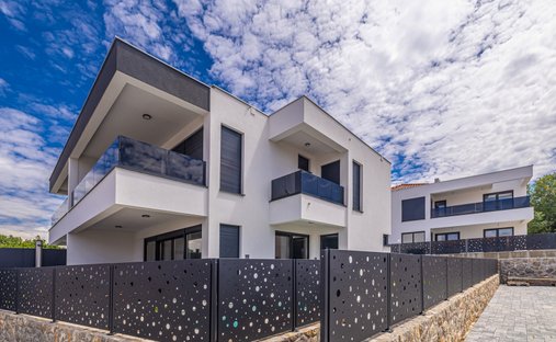 House in Malinska, Primorje-Gorski Kotar County, Croatia 1