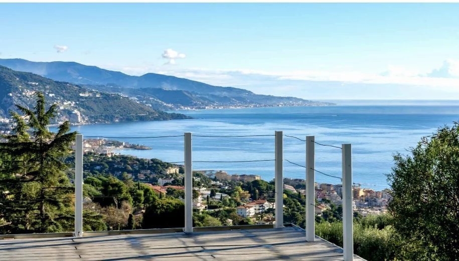 Villa in Village-Cros de Caste-Coupiere-Mont Gros, Roquebrune-Cap-Martin, France 4 - 16018573