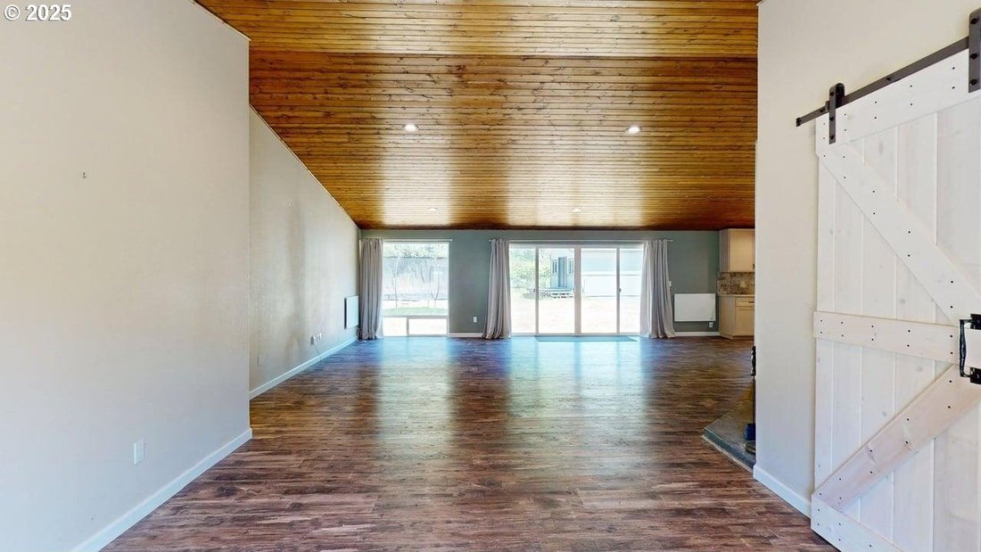 House in Gold Beach, Oregon, United States 5 - 16018380
