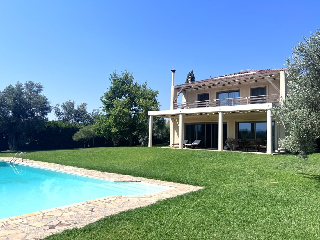 Villa in Chalkida, Thessaly and Central Greece, Greece 1 - 16017642