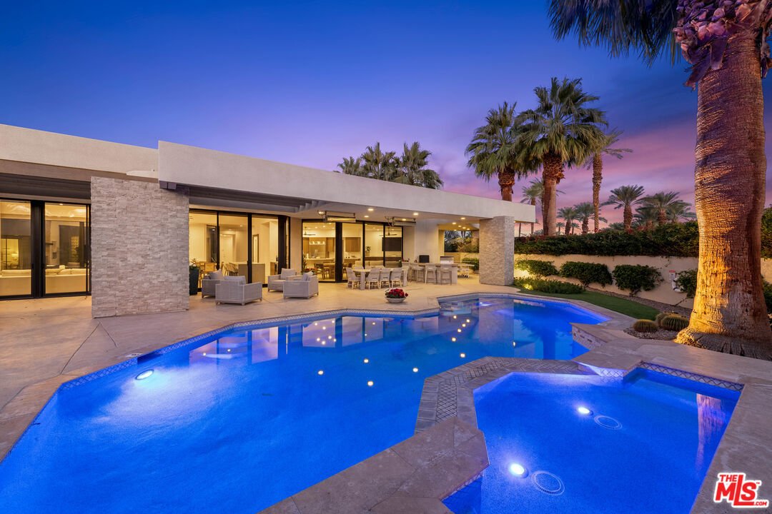 La Quinta, California, United States 1 - 16018853