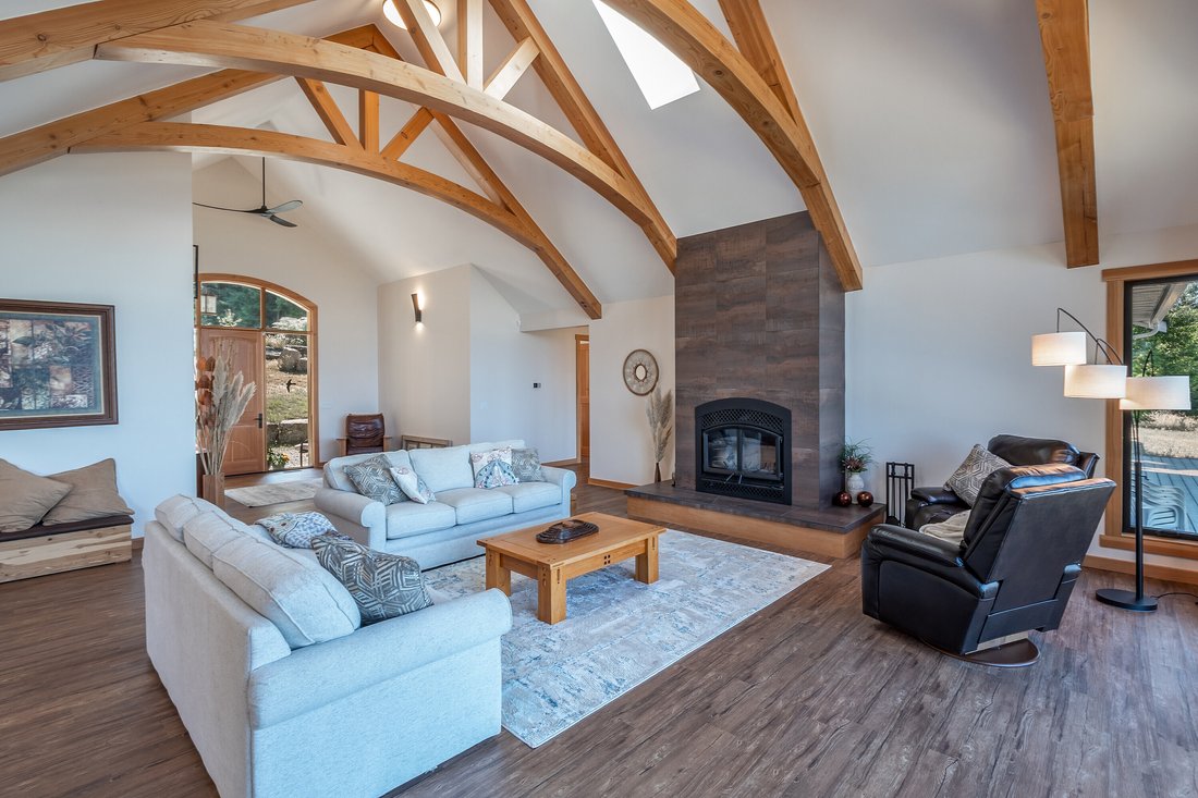 House in Gabriola, British Columbia, Canada 4 - 16018430