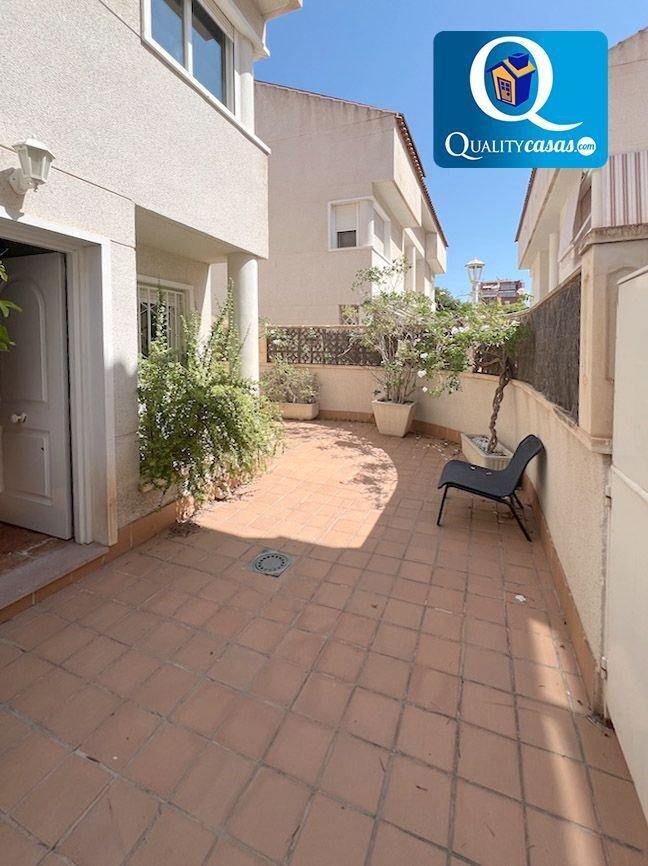 Bungalow in Alicante, Valencian Community, Spain 4 - 16018539