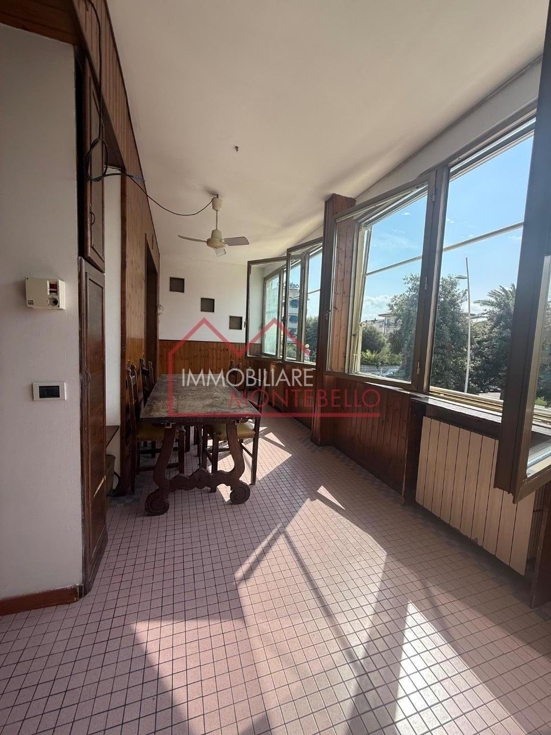 Apartment in Lido di Camaiore, Camaiore, Tuscany 3 - 15449708