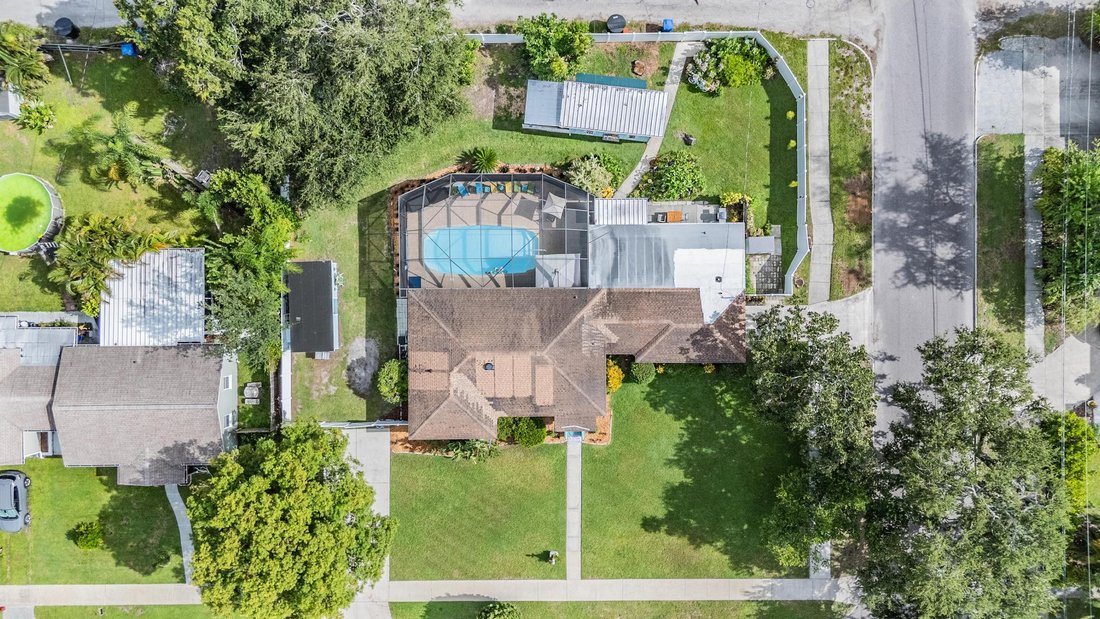 House in St. Petersburg, Florida, United States 1 - 16018201