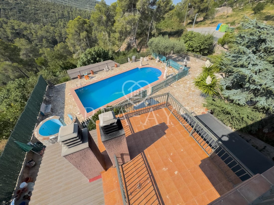 Villa in Olesa de Bonesvalls, Catalonia, Spain 3 - 16018470