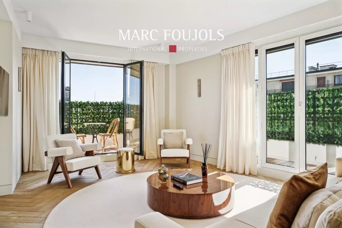 Apartment in Muette Nord, Paris 16e Arrondissement, Paris 2 - 16017602
