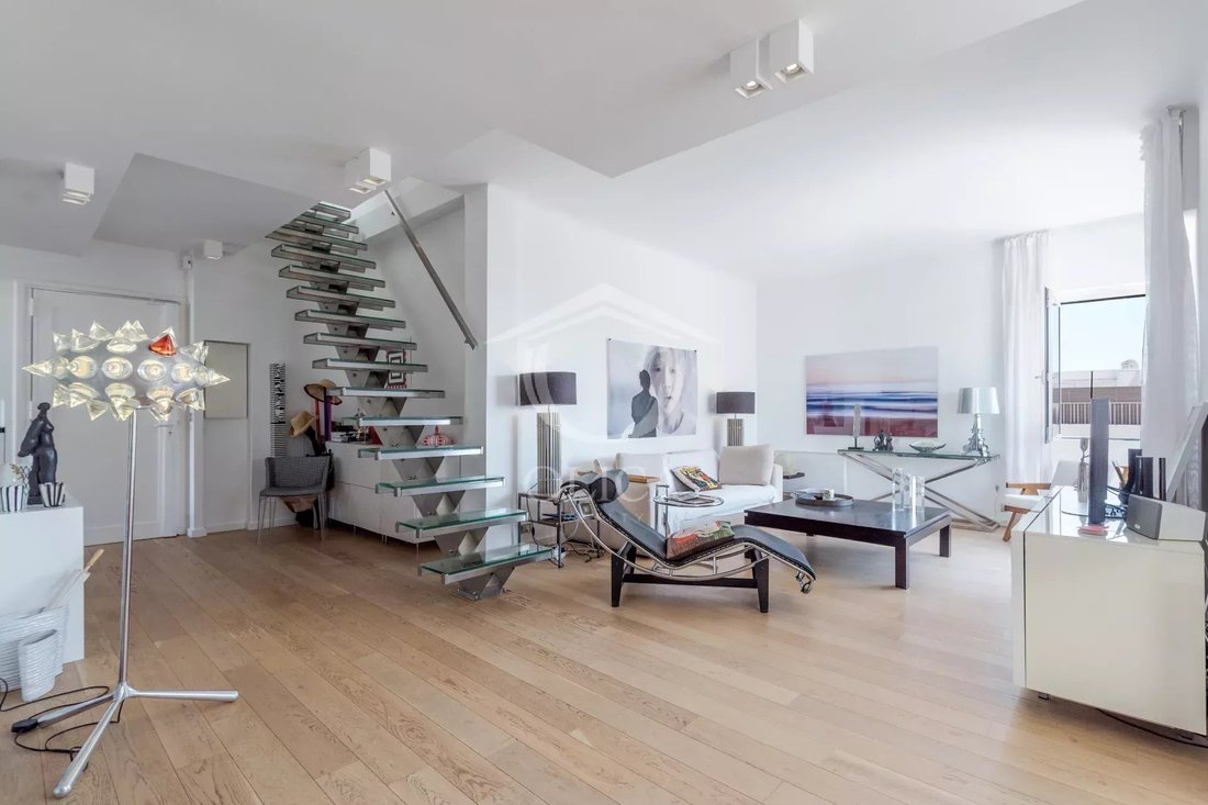 House in Montfleury, Cannes, France 4 - 16017550