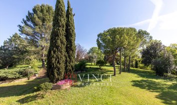 Country House in Marche, Italy 1