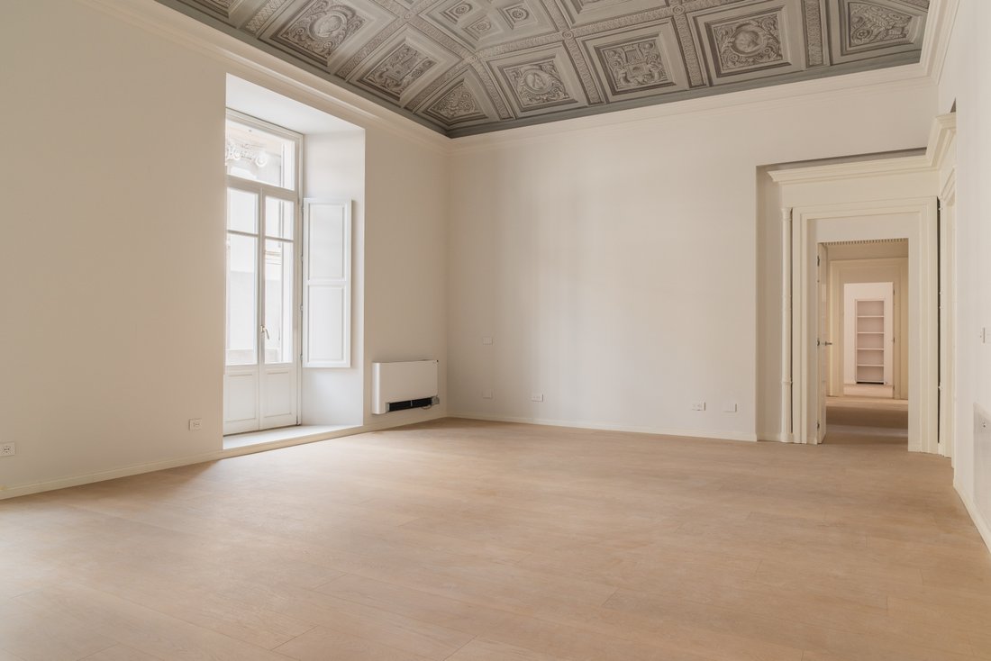 Apartment in Historic Center, Como, Lombardy 1 - 16019636