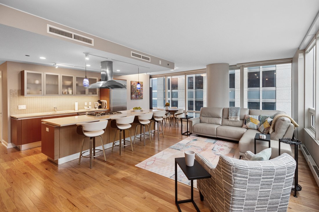 House in Chicago, Illinois, United States 2 - 16018235
