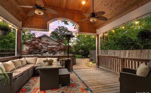 House in Brentwood, Missouri, United States 1