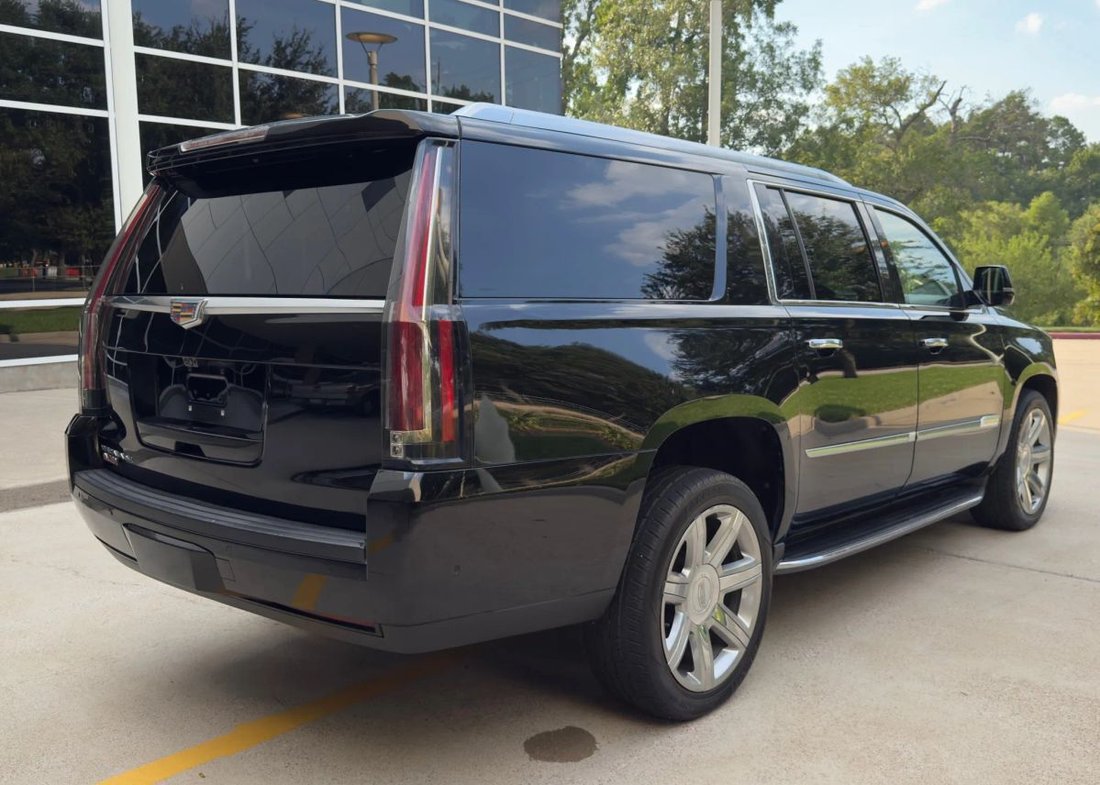 Suv in Houston, TX, United States 5 - 16020710