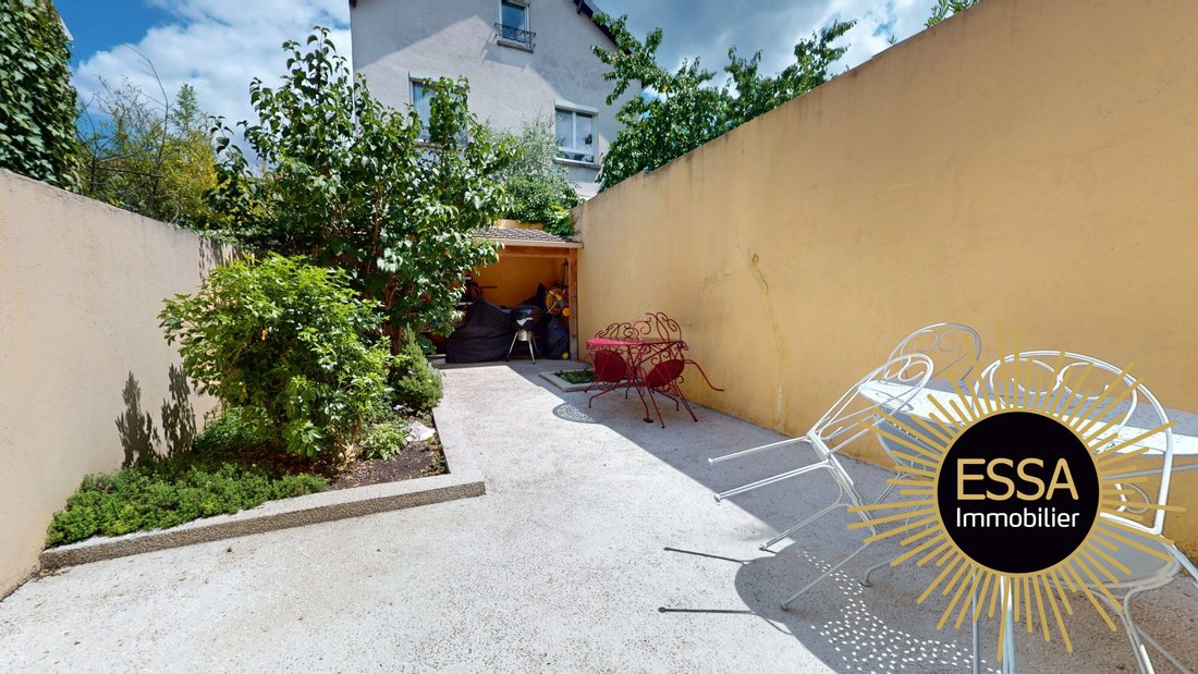 House in Les Arcades, Viroflay, France 1 - 16020907