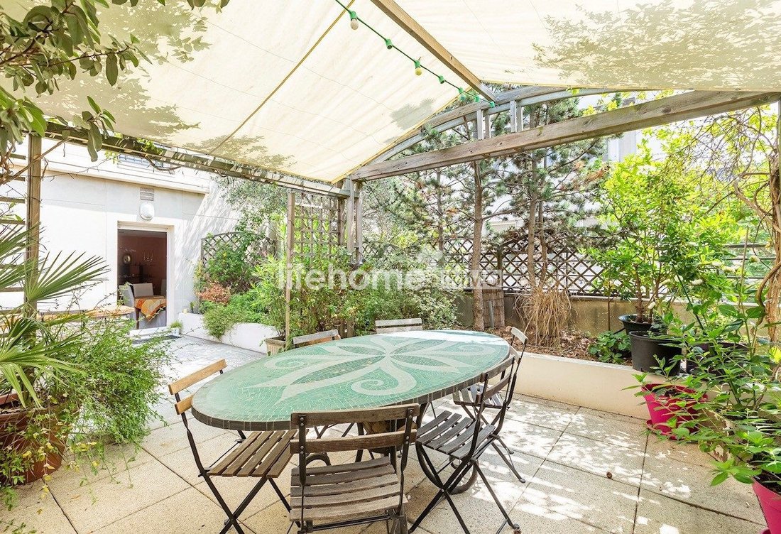 Apartment in Plateau Nord, Suresnes, France 1 - 16020860