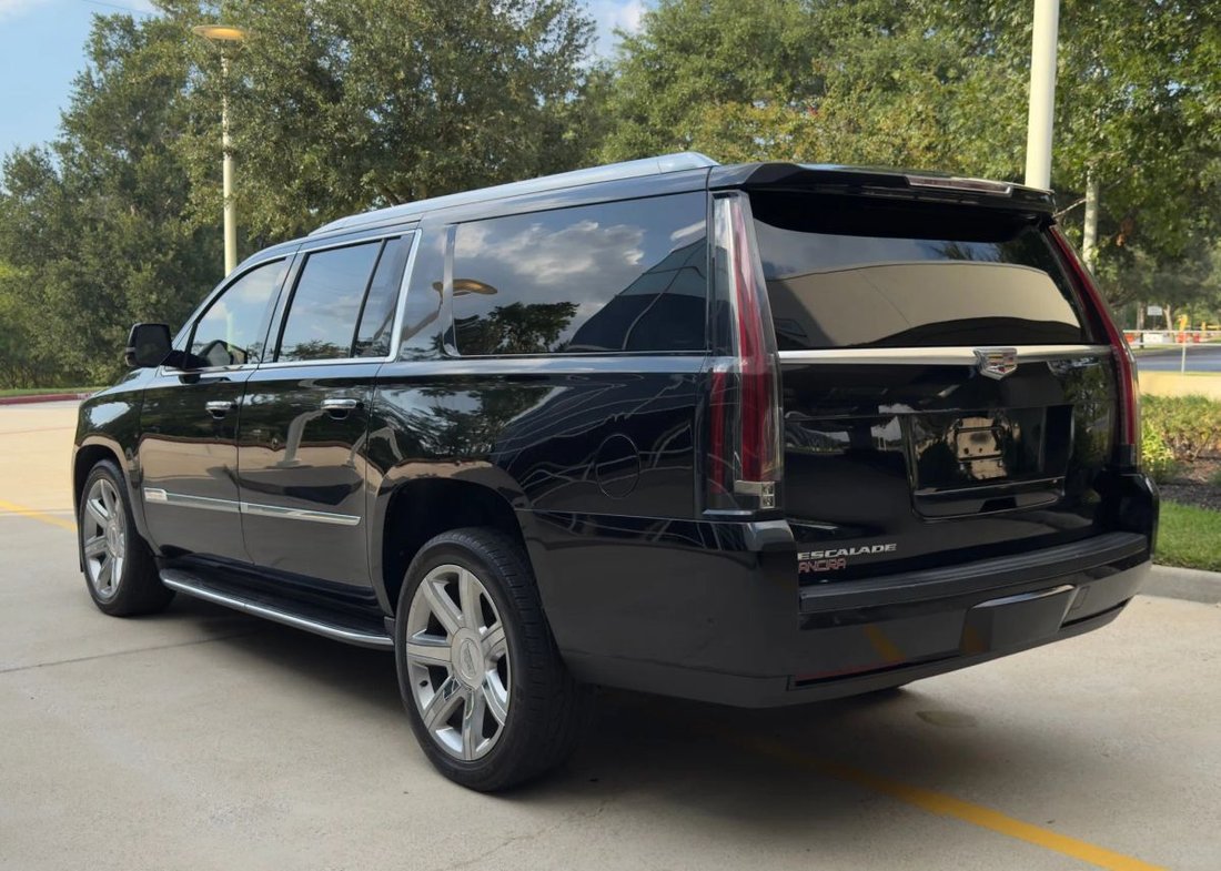 Suv in Houston, TX, United States 3 - 16020710
