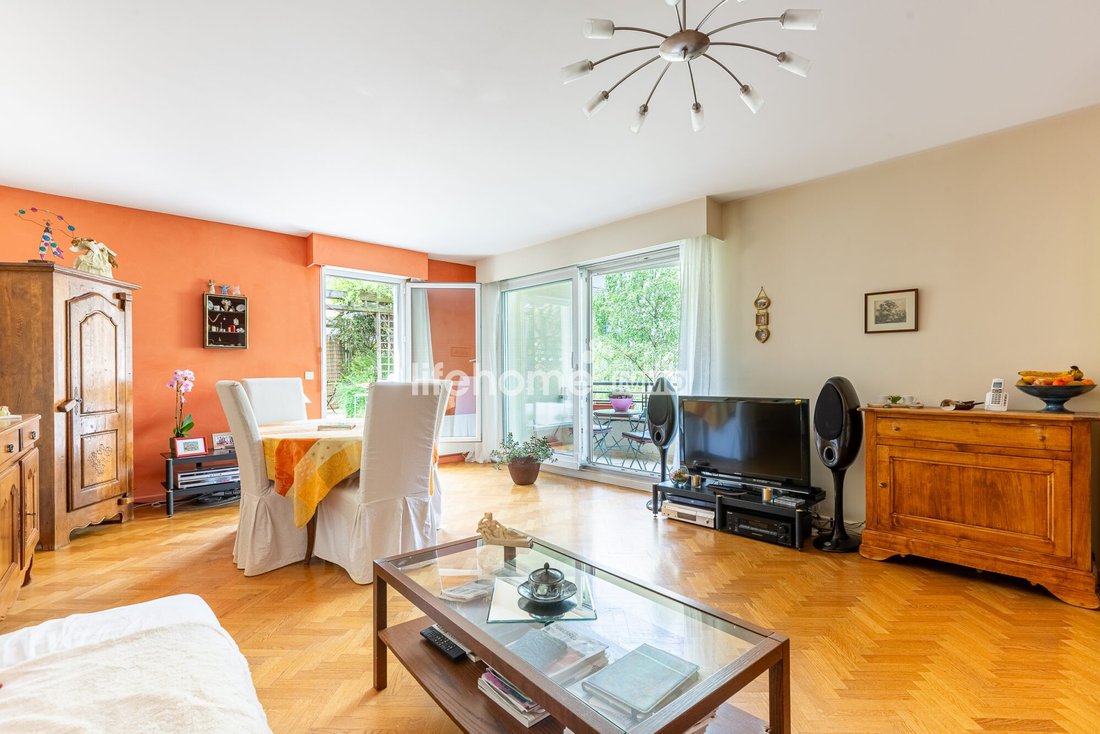 Apartment in Plateau Nord, Suresnes, France 2 - 16020860