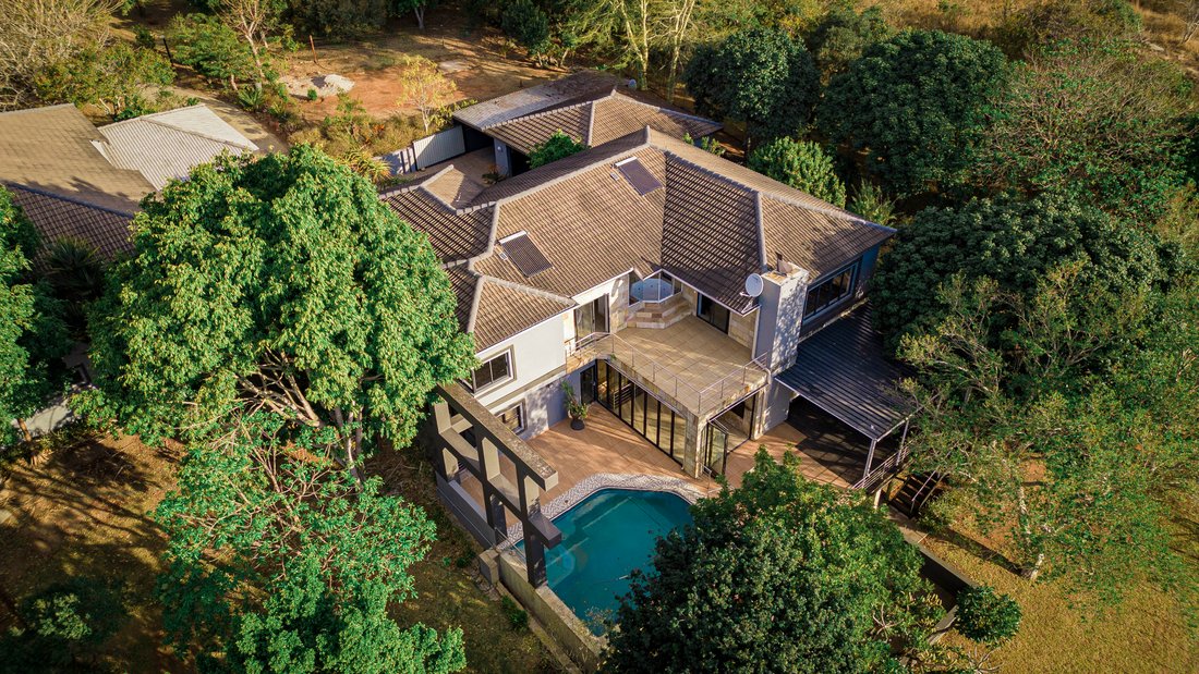 House in Mbombela, Mpumalanga, South Africa 1 - 16018020