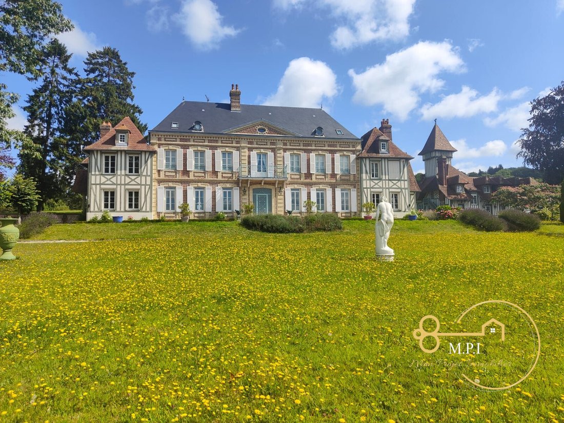 Le Rêve Normand: A 17th-Century Château Whispering of Elegance & Time
