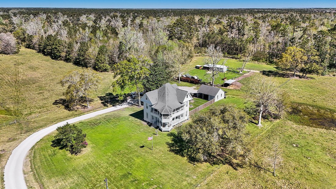 House in Anahuac, Texas, United States 4 - 16021339