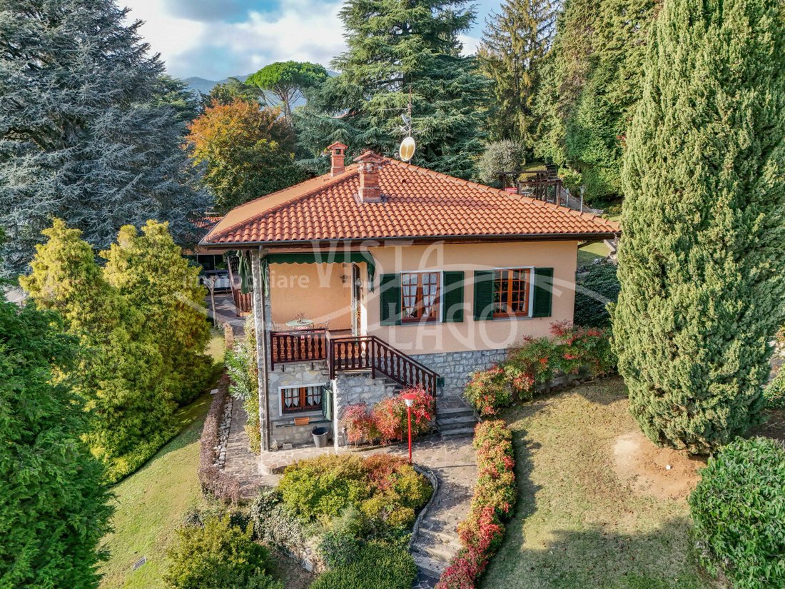 Villa in Proserpio, Lombardy, Italy 2 - 14843347