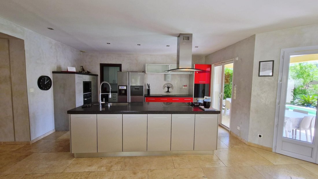 House in Est, Solliès-Pont, France 4 - 16022315
