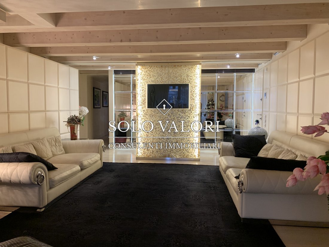 Apartment in Castelfranco Veneto, Veneto, Italy 3 - 15478946