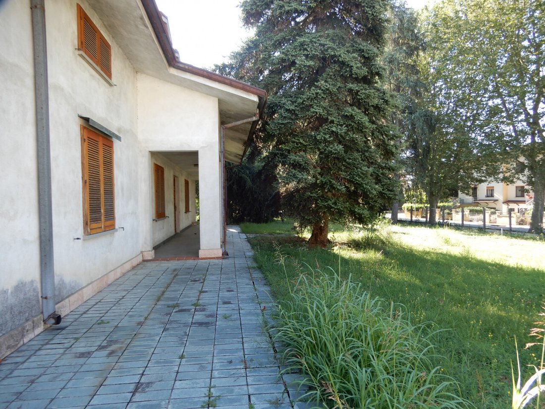 Villa in Center, Suzzara, Lombardy 5 - 15291146