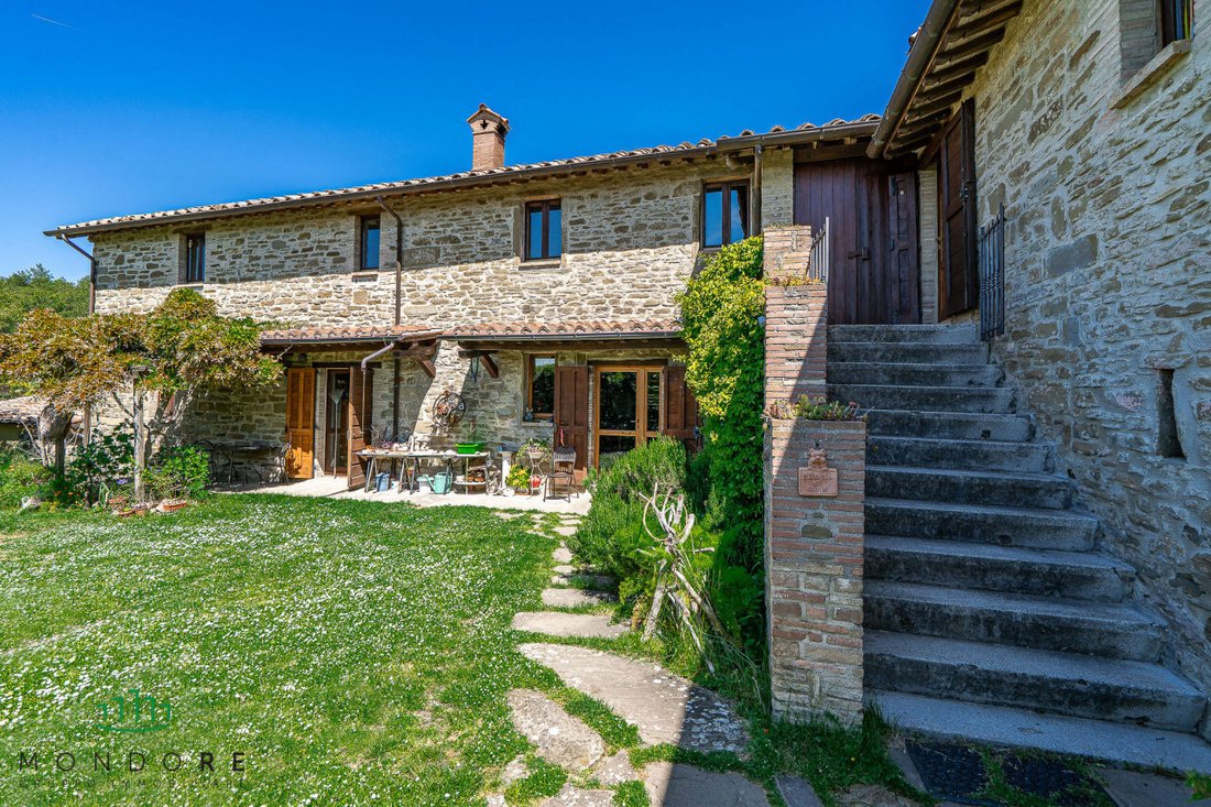 House in Gubbio, Umbria, Italy 1 - 15889668
