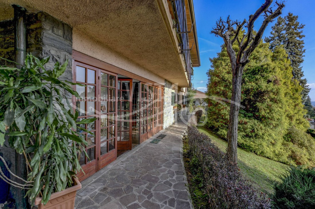 Villa in Proserpio, Lombardy, Italy 5 - 14843347