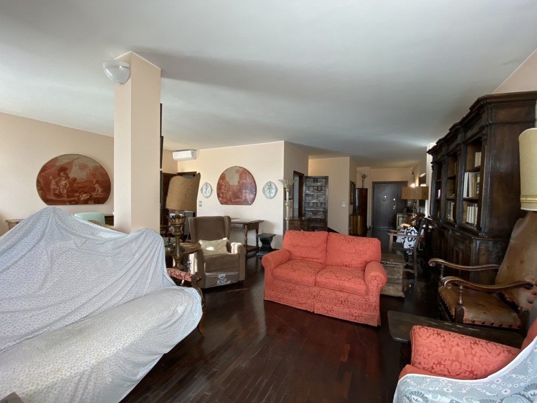 Penthouse in Piazze, Padua, Italy 4 - 13969087
