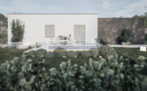 Castle for Sale in Sant'Antonio, Tuscany, Italy