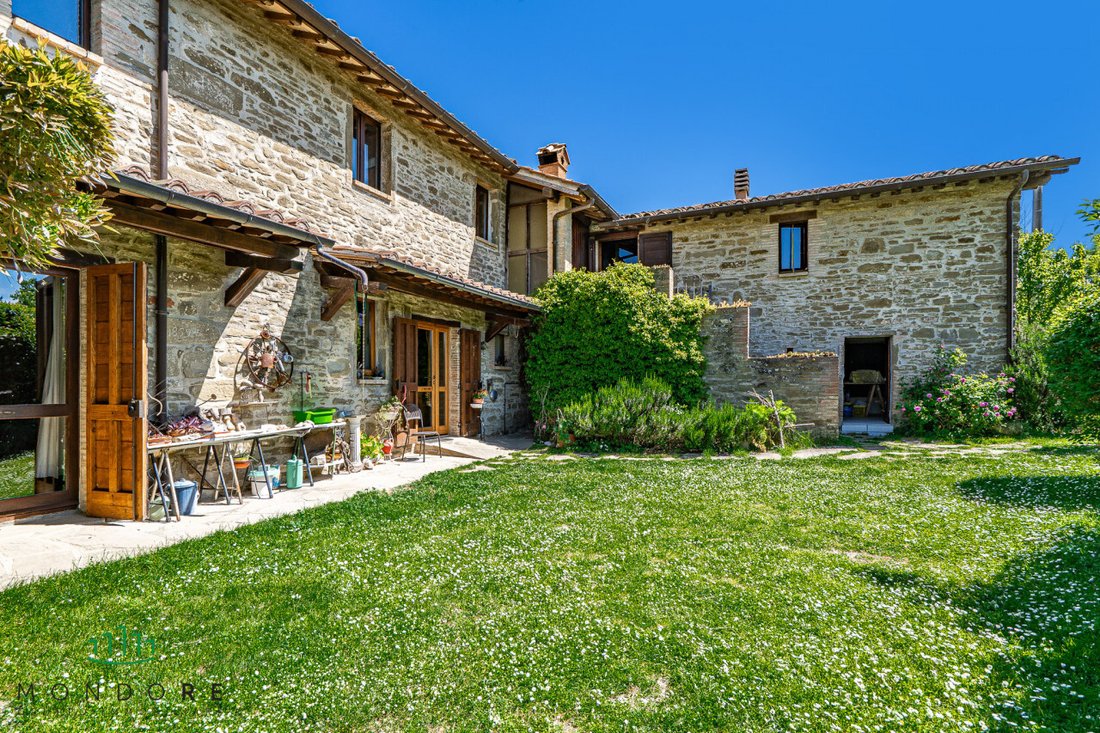 House in Gubbio, Umbria, Italy 4 - 15889668