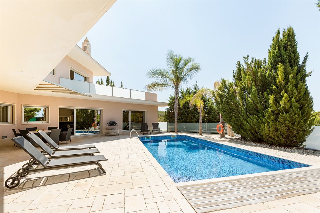 House in Olhos de Agua, Algarve, Portugal 2 - 16023926