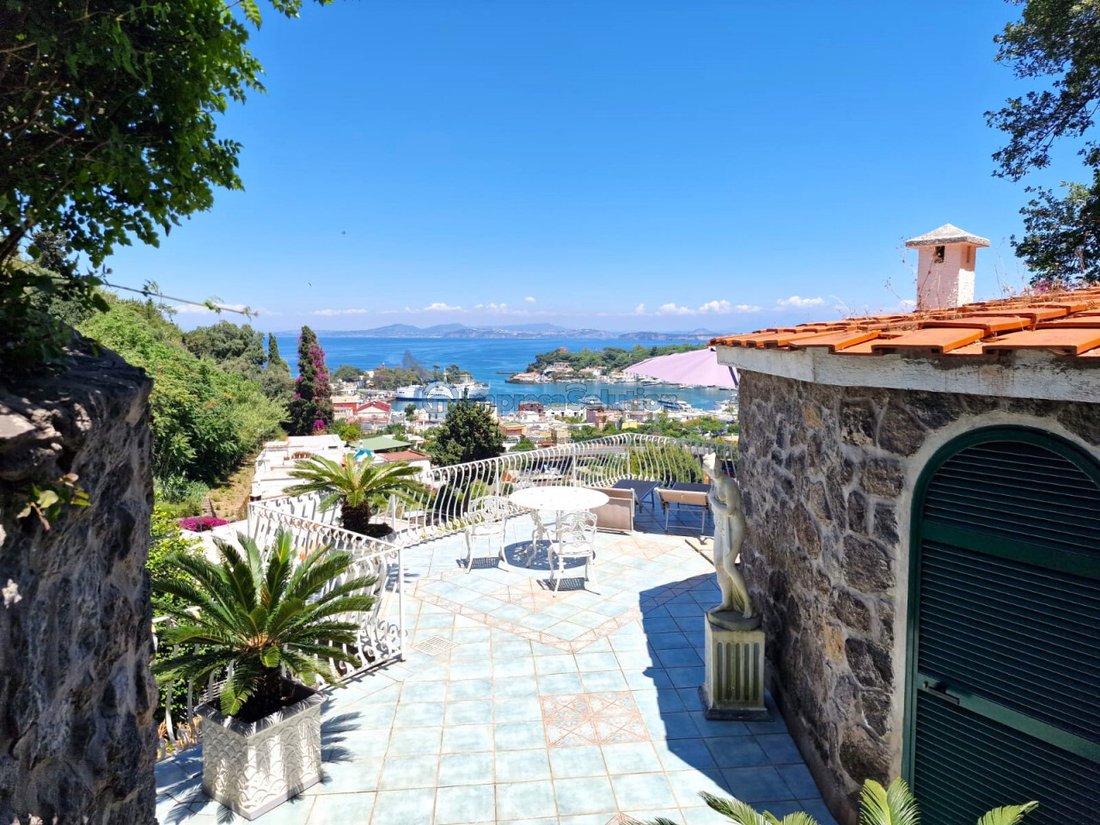 House in Ischia, Campania, Italy 2 - 14403578