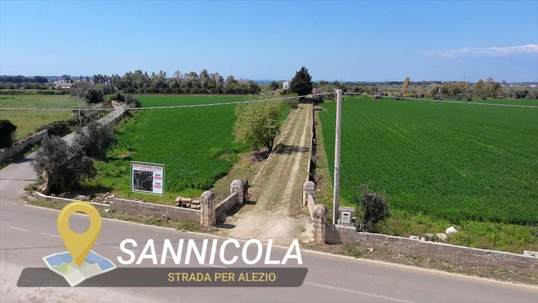 Land in Sannicola, Apulia, Italy 1 - 15492829