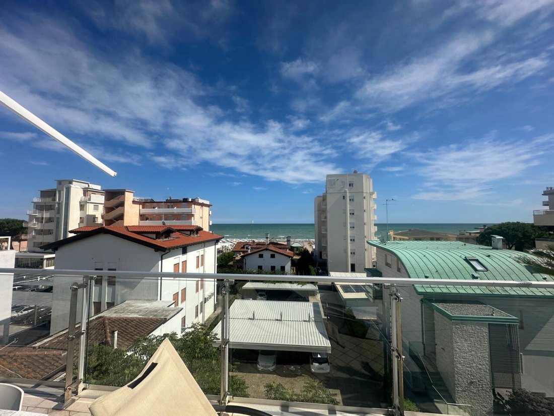 Apartment in Lido di Jesolo, Jesolo, Veneto 1 - 15646329