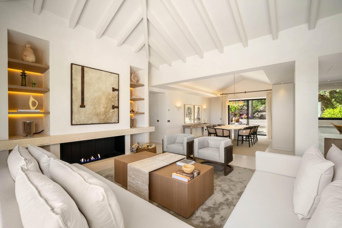Villa in Nueva Andalucia, Marbella, Spain 2 - 16024420