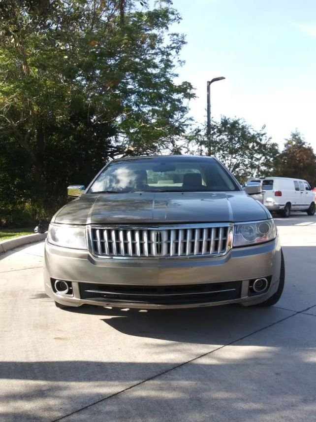 Sedan in Tampa, FL, United States 3 - 16022382